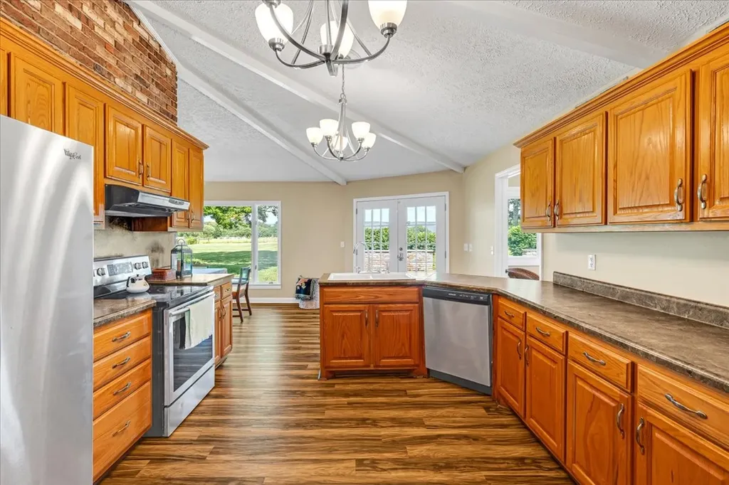 183 Prairie Plains Road Hillsboro TN 37342