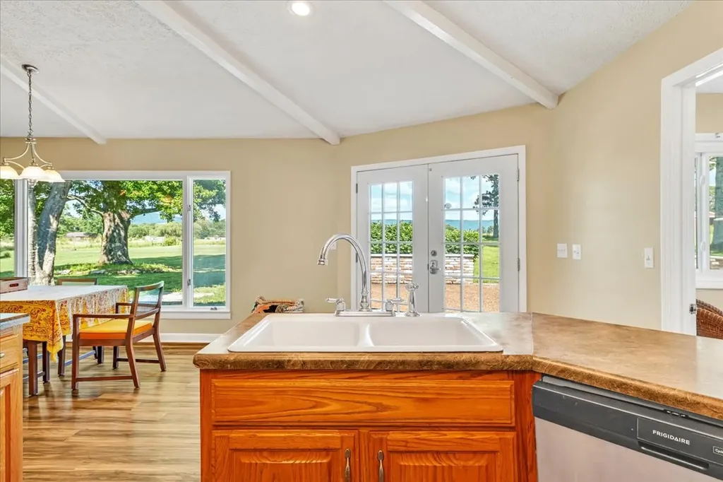 183 Prairie Plains Road Hillsboro TN 37342
