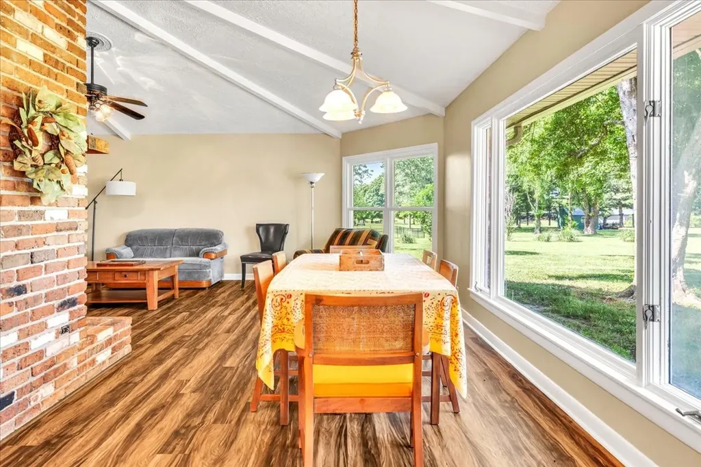 183 Prairie Plains Road Hillsboro TN 37342