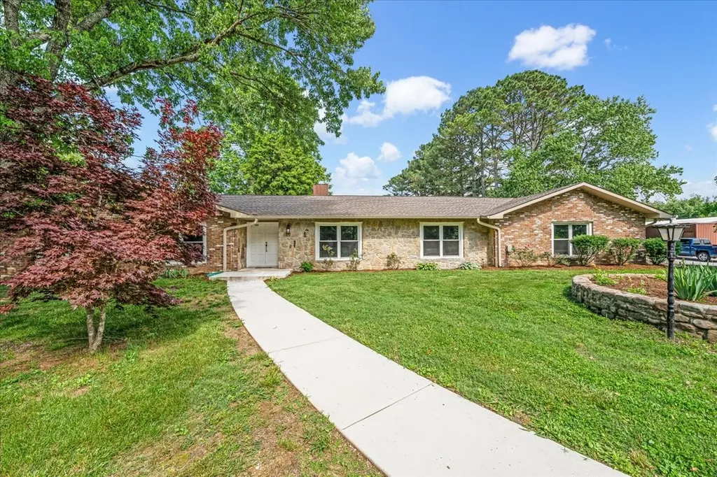 183 Prairie Plains Road Hillsboro TN 37342
