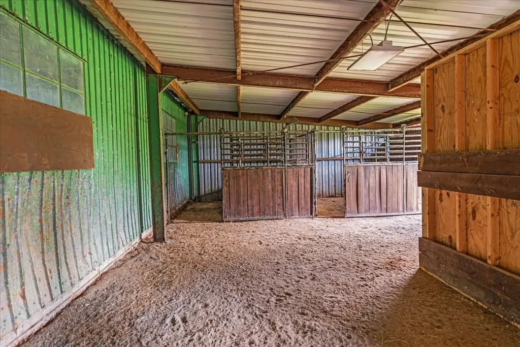 183 Prairie Plains Road Hillsboro TN 37342