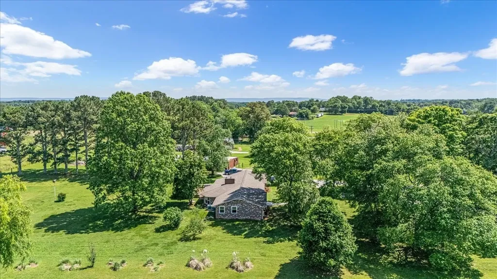 183 Prairie Plains Road Hillsboro TN 37342