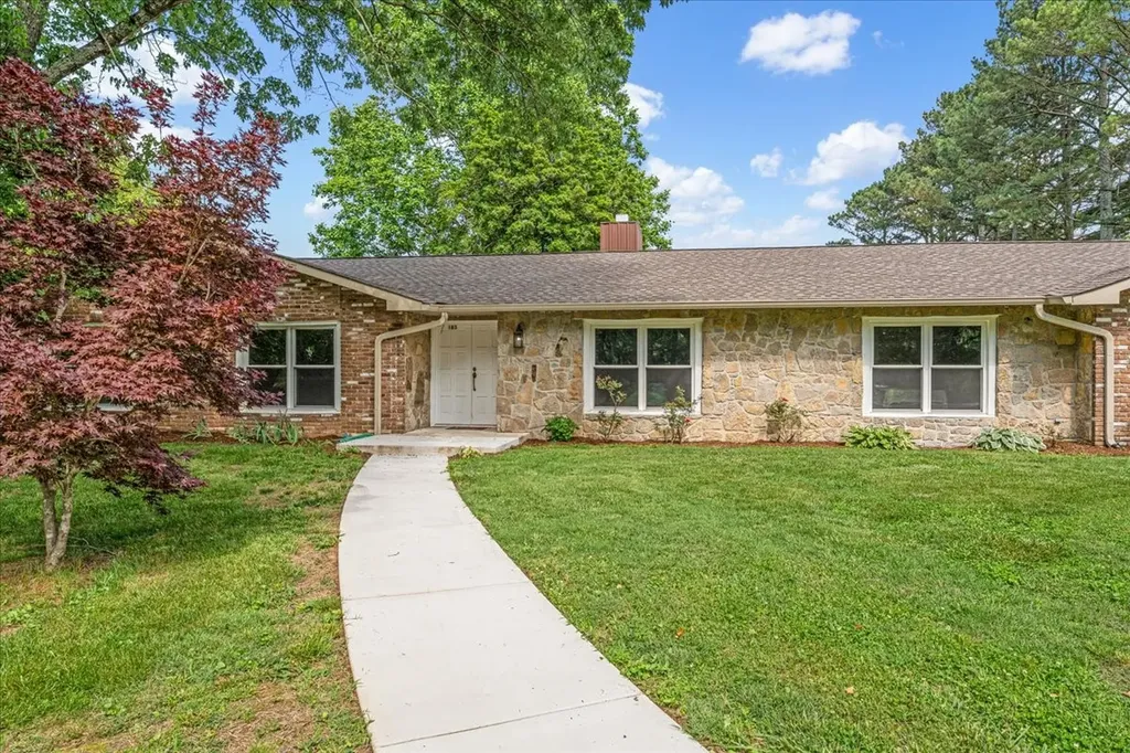 183 Prairie Plains Road Hillsboro TN 37342