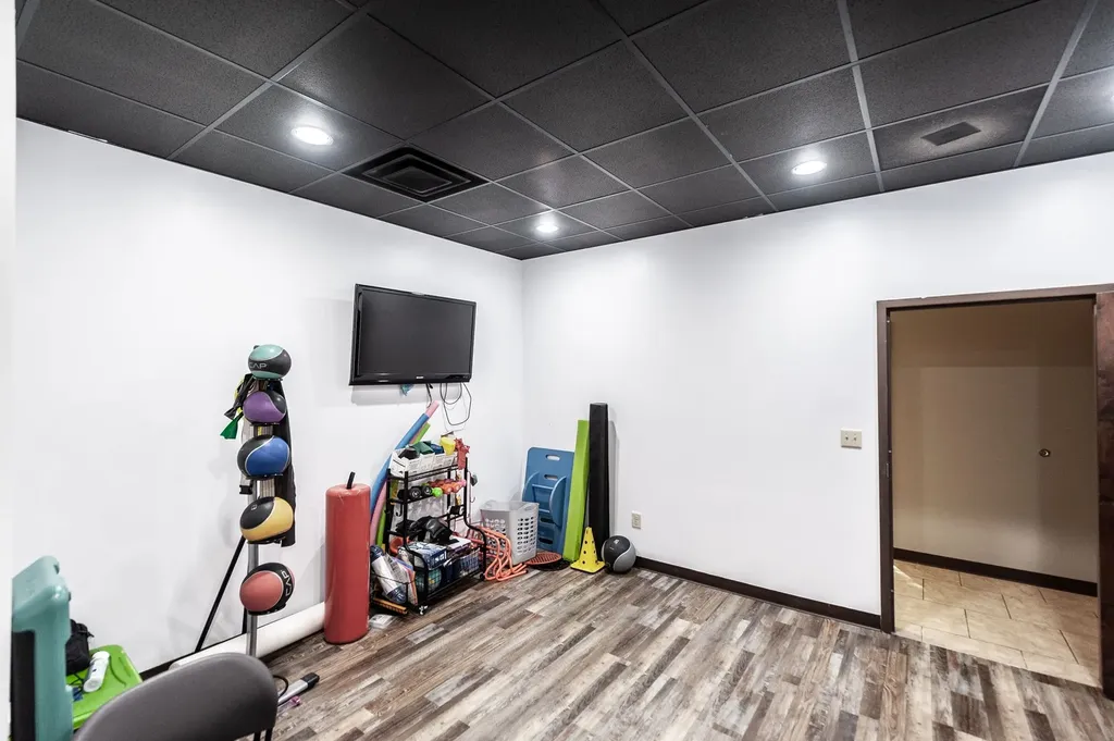 20 Executive Park Drive Hendersonville TN 37075