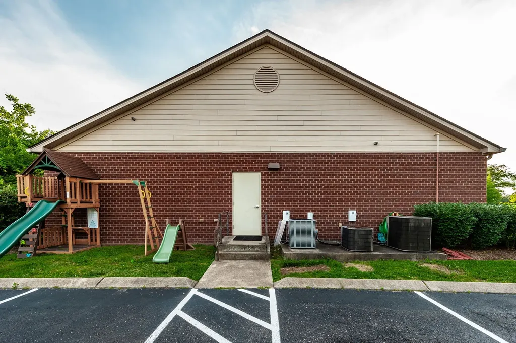 20 Executive Park Drive Hendersonville TN 37075