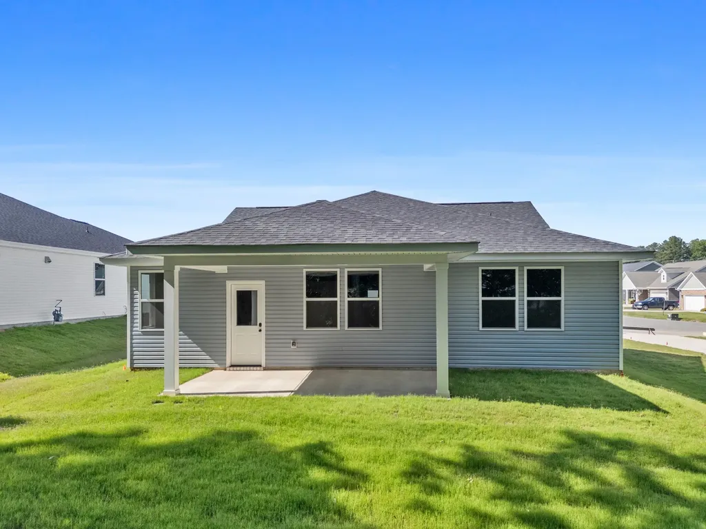 30 Aurora Circle Fayetteville TN 37334