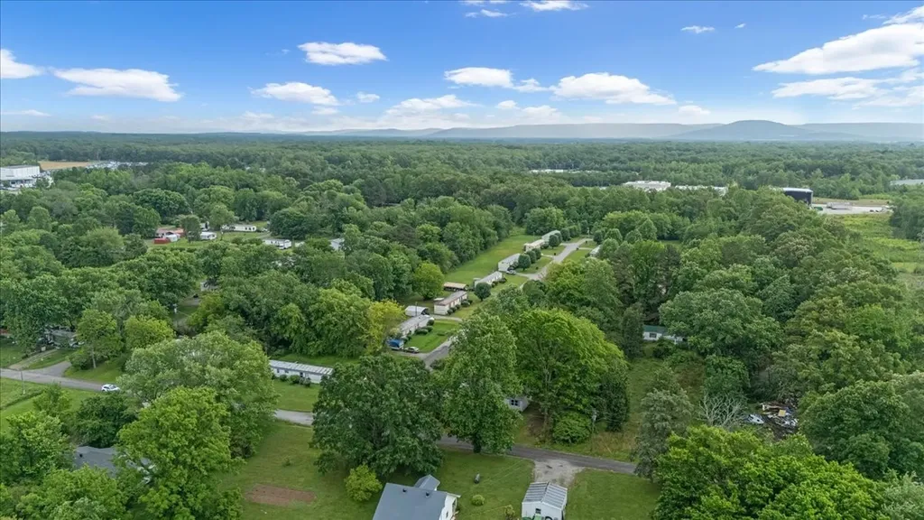 0 Ez Lane Manchester TN 37355