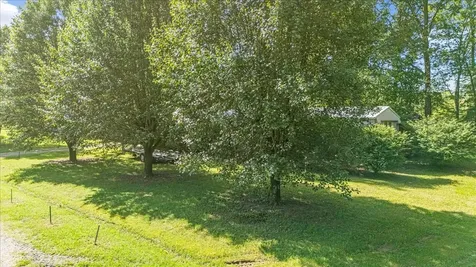 0 Ez Lane Manchester TN 37355