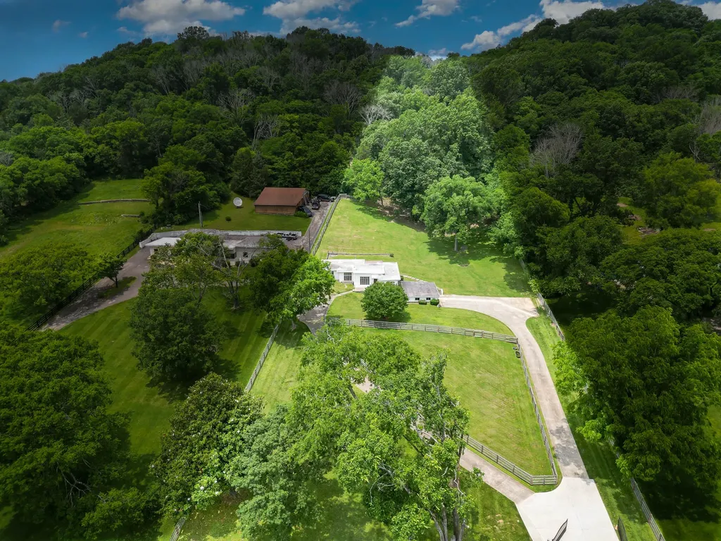 475 Franklin Road Franklin TN 37069