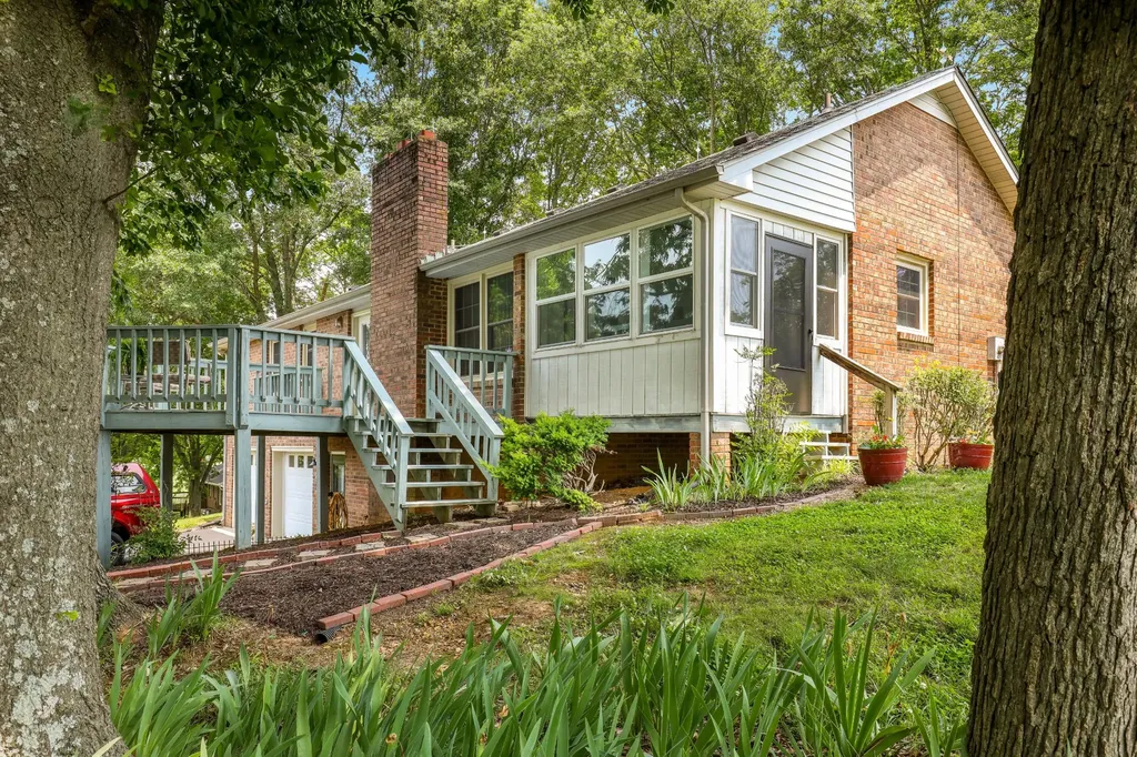 5148 Hwy 49w Springfield TN 37172