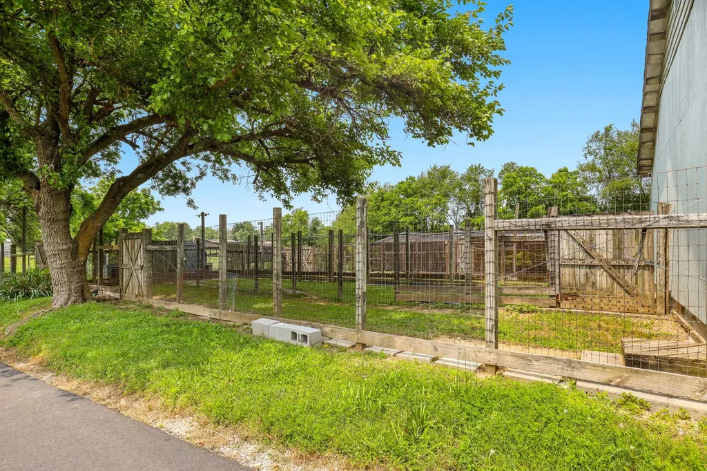 5148 Hwy 49w Springfield TN 37172