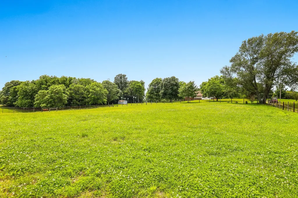 5148 Hwy 49w Springfield TN 37172