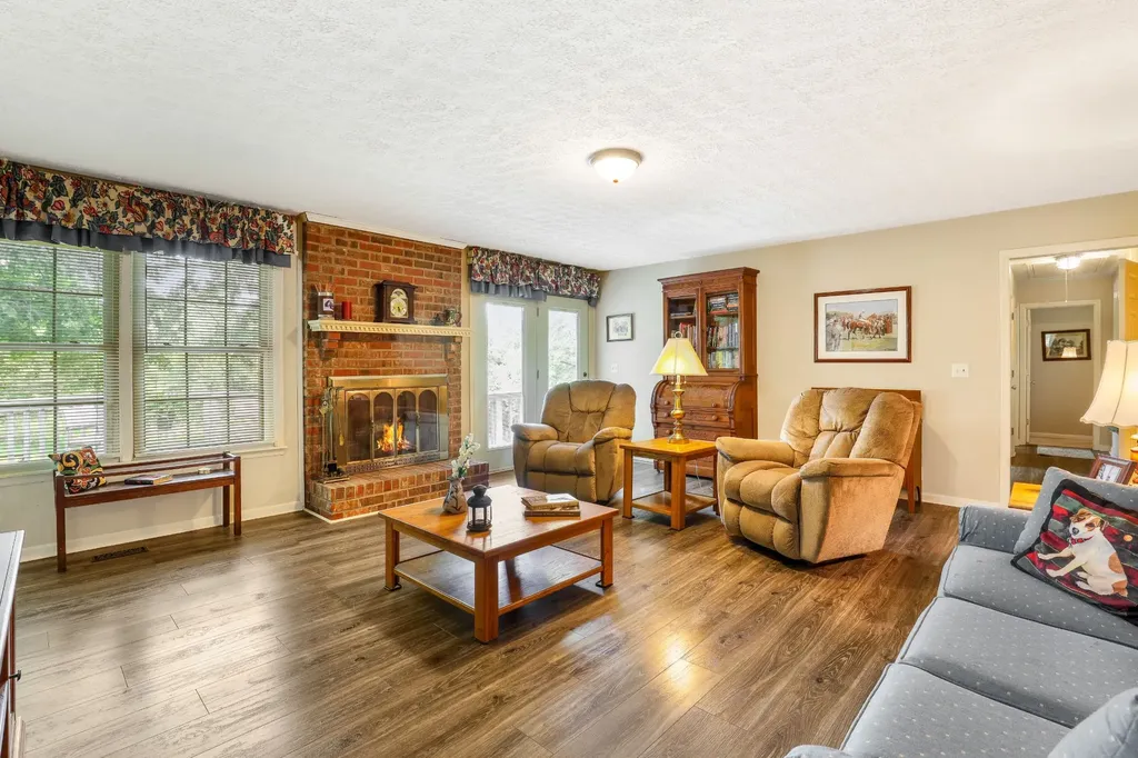 5148 Hwy 49w Springfield TN 37172