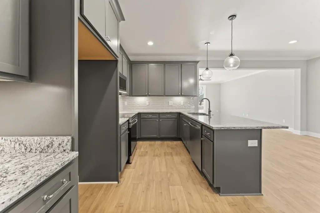 2124 Gracie Bug Loop Murfreesboro TN 37128