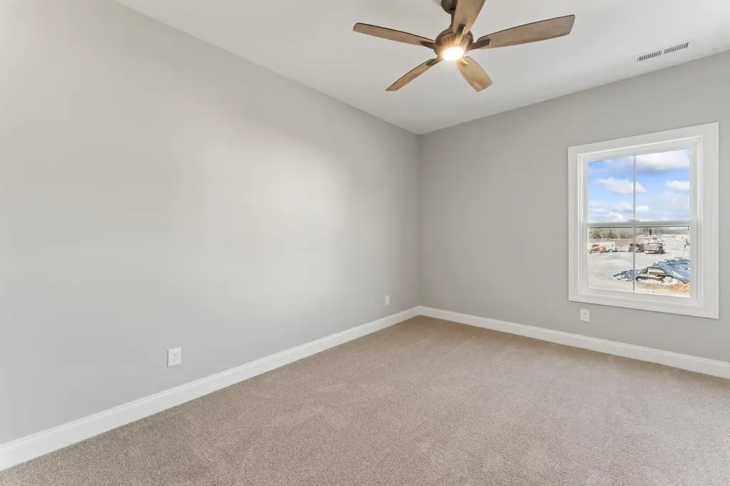 2124 Gracie Bug Loop Murfreesboro TN 37128