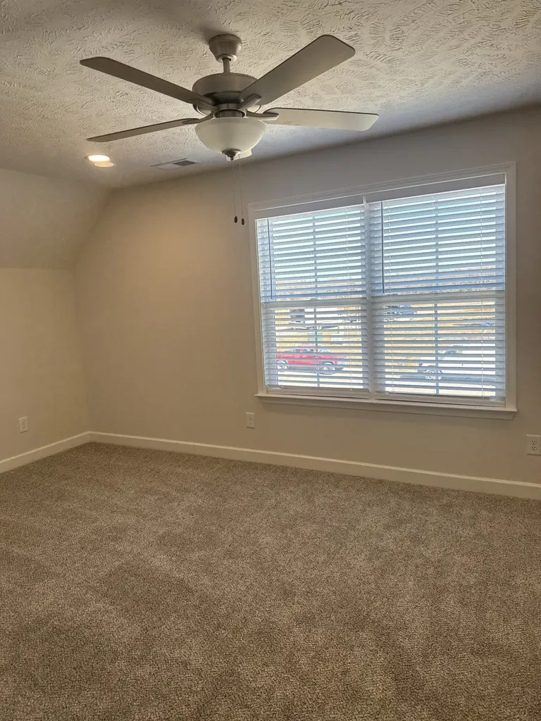 3325 Curie Circle Christiana TN 37037