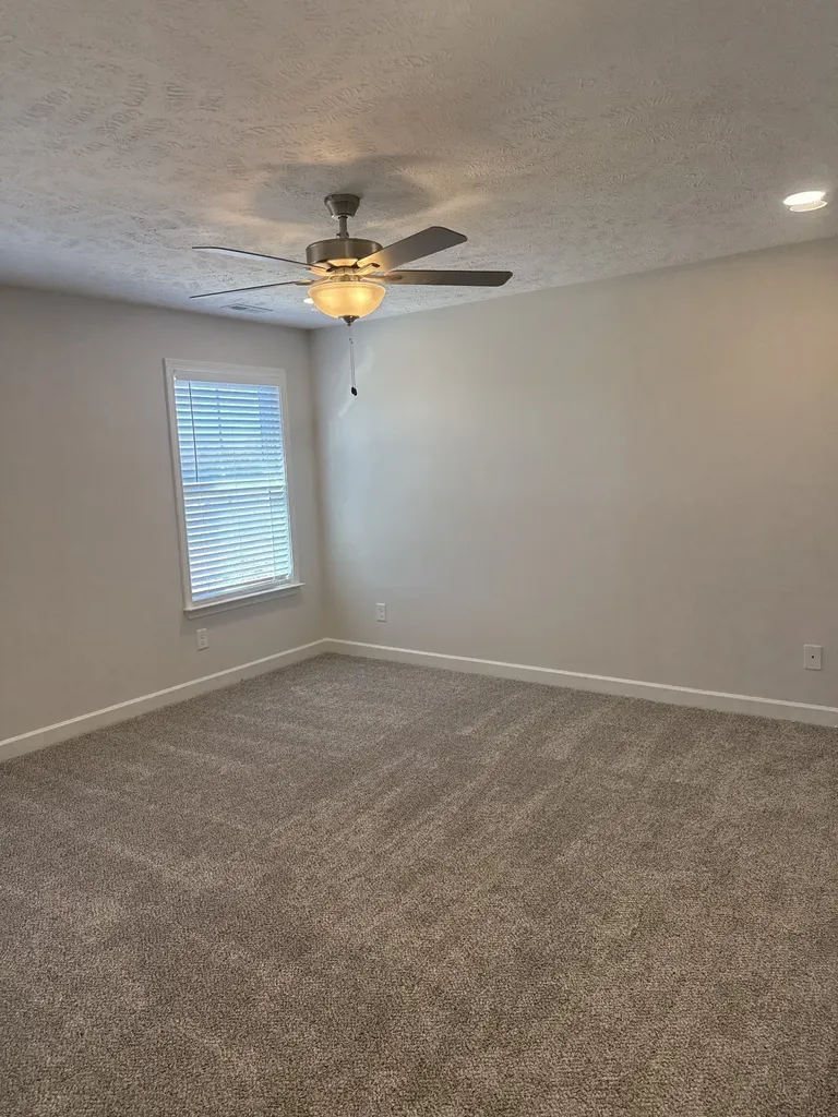 3325 Curie Circle Christiana TN 37037