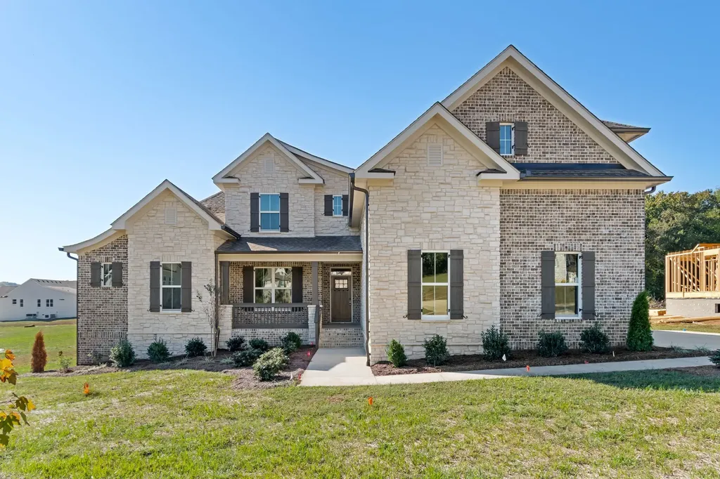 4111 Affiant Way Columbia TN 38401