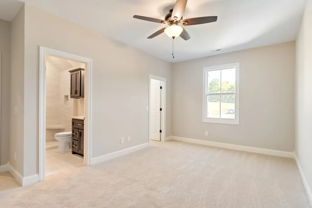 4111 Affiant Way Columbia TN 38401