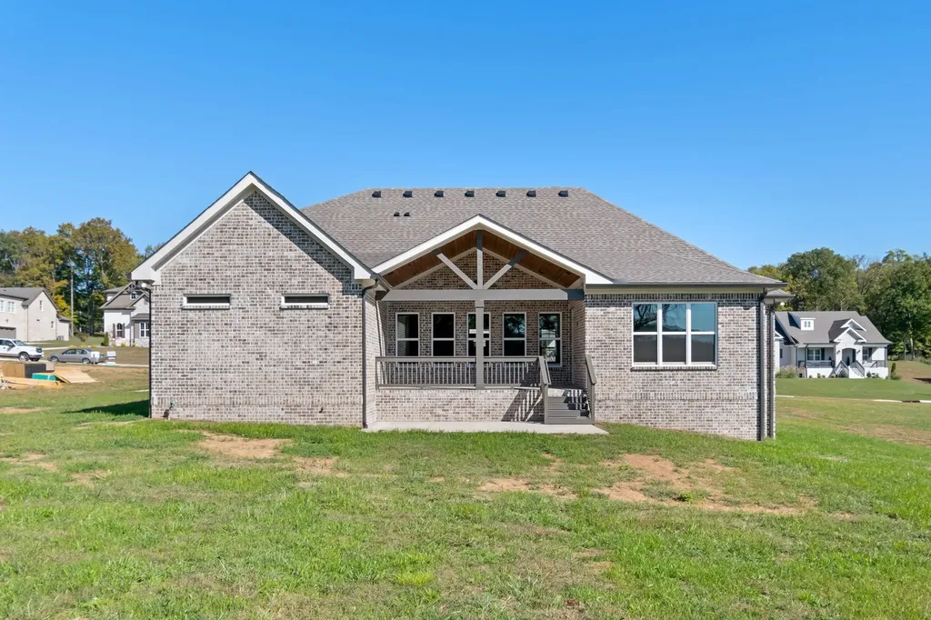 4111 Affiant Way Columbia TN 38401