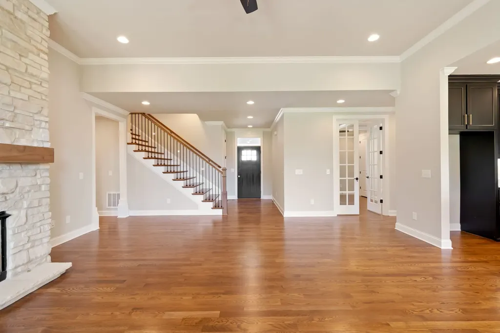 4111 Affiant Way Columbia TN 38401