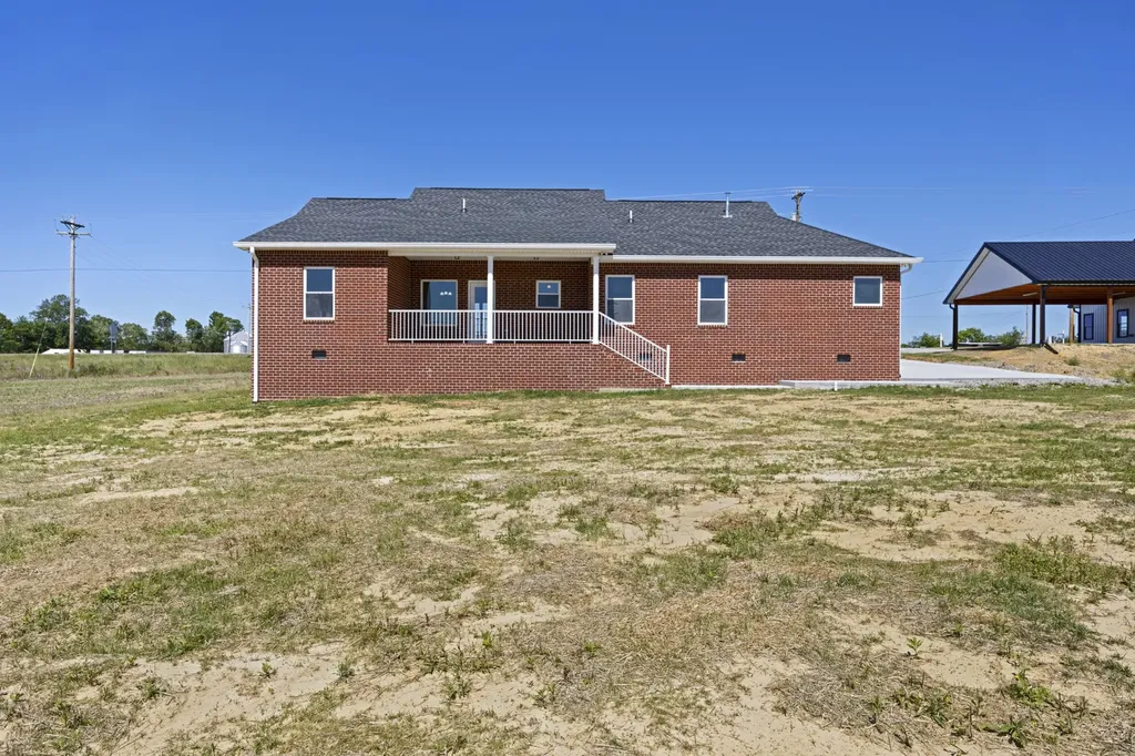 6265 Mcminnville Highway Smithville TN 37166
