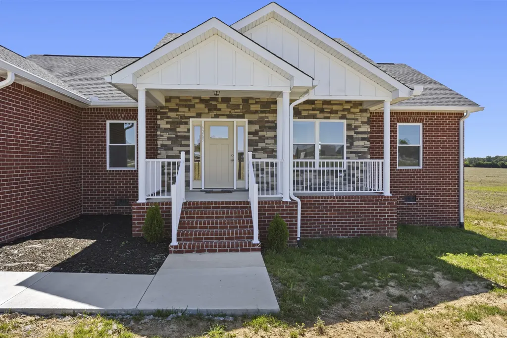 6265 Mcminnville Highway Smithville TN 37166