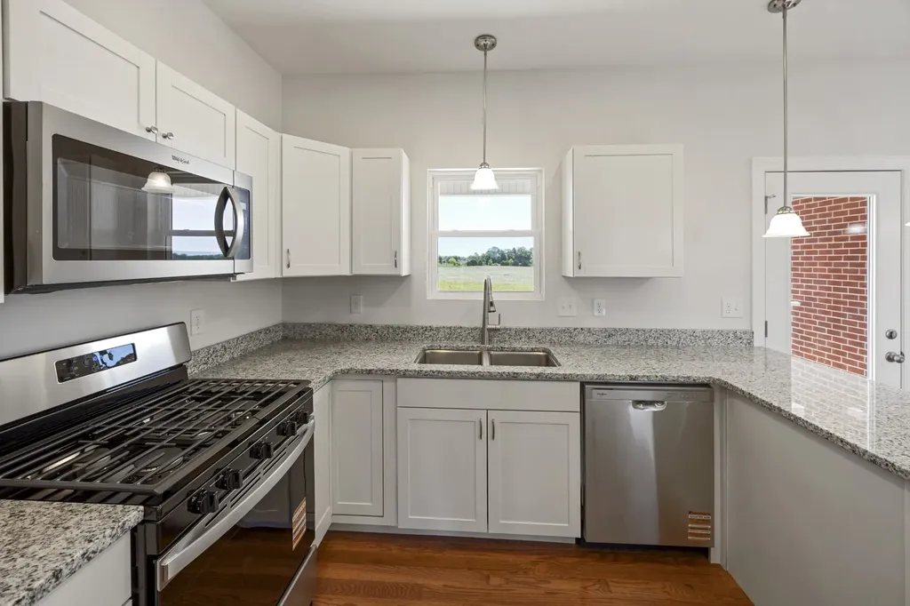 6265 Mcminnville Highway Smithville TN 37166