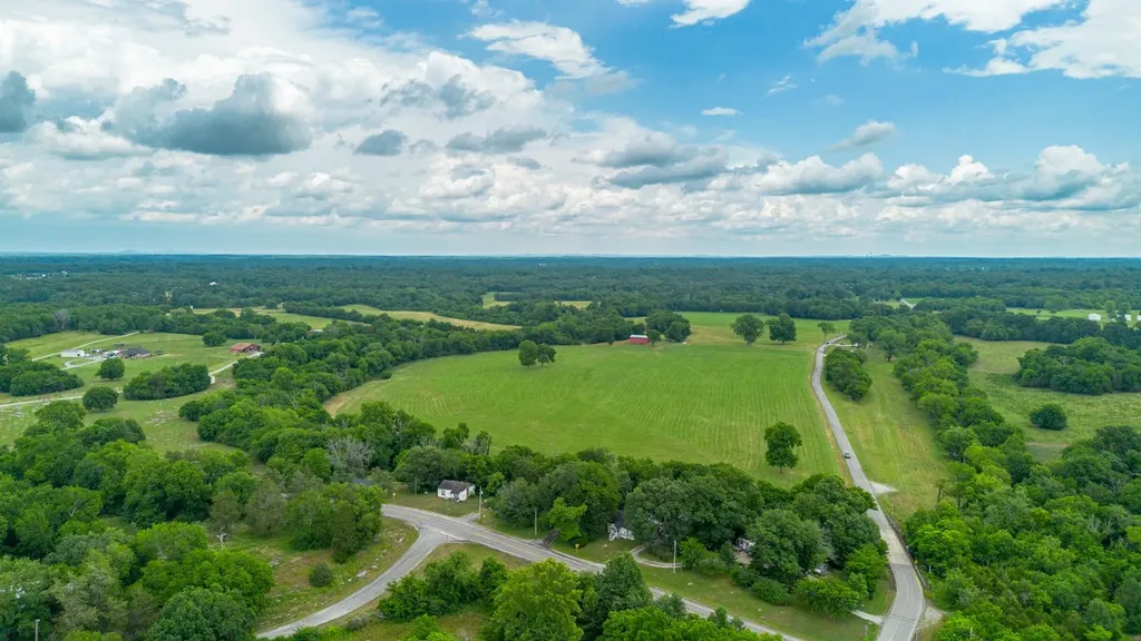 0 Wallace Thompson Road Lewisburg TN 37091