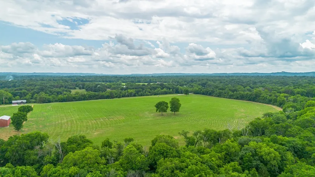0 Wallace Thompson Road Lewisburg TN 37091