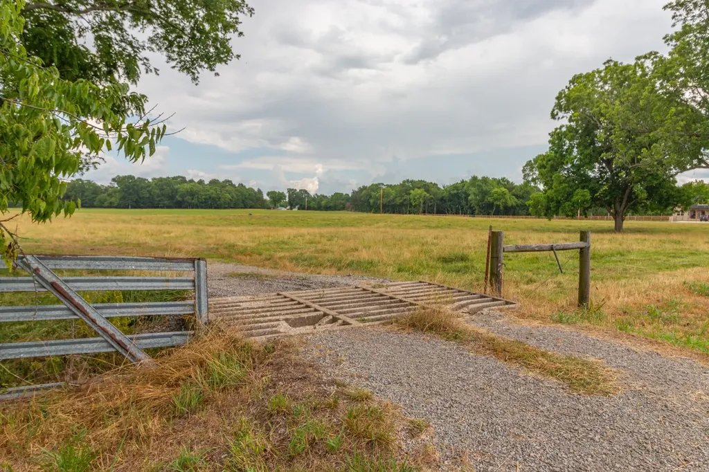 0 Wallace Thompson Road Lewisburg TN 37091