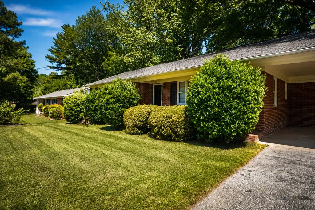85 Charjean Drive Jackson TN 38305