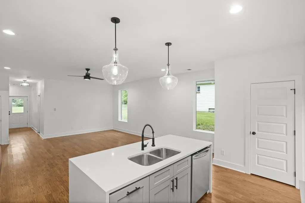 507 Demoss Street Gallatin TN 37066