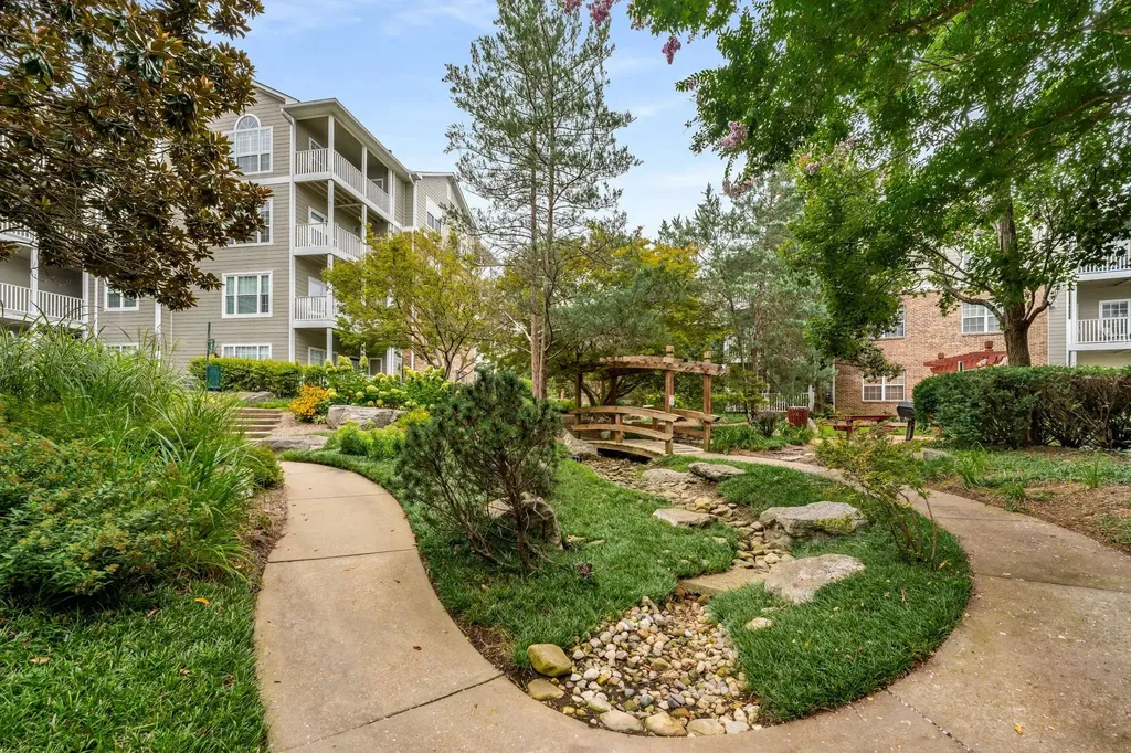 2025 Woodmont Boulevard Nashville TN 37215
