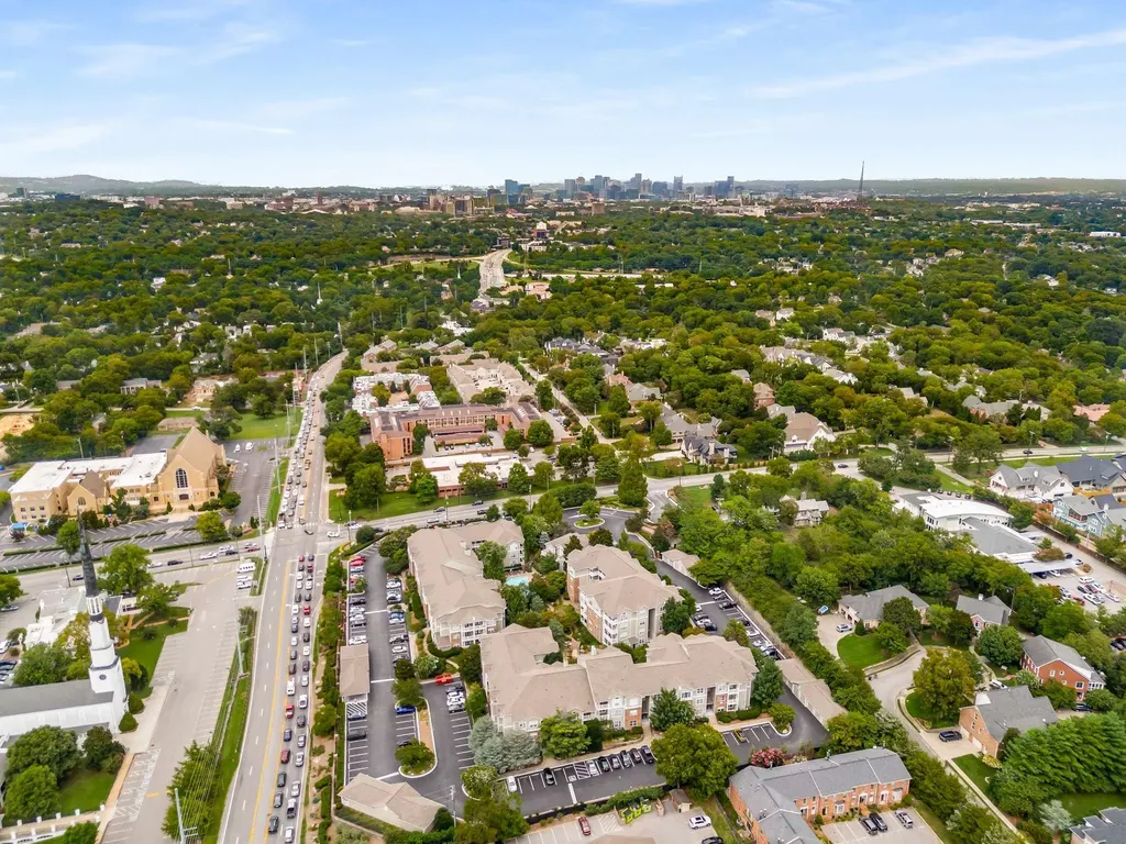 2025 Woodmont Boulevard Nashville TN 37215