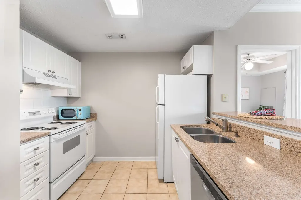 2025 Woodmont Boulevard Nashville TN 37215