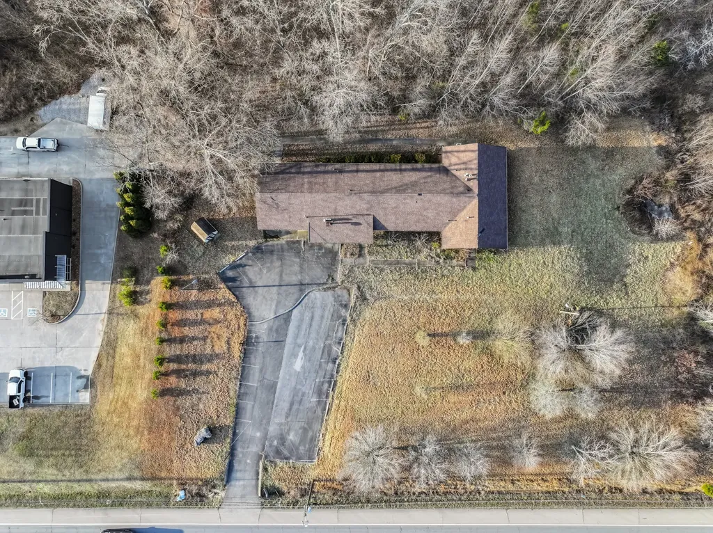 2425 Highway 41a Bypass Clarksville TN 37043