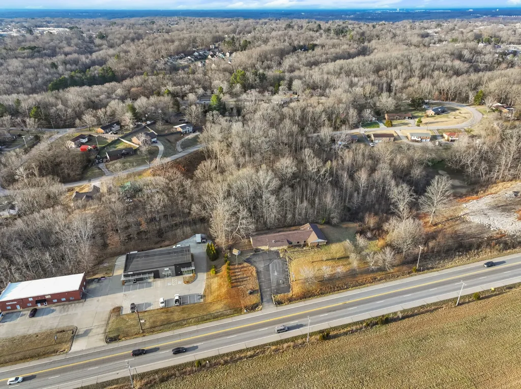 2425 Highway 41a Bypass Clarksville TN 37043