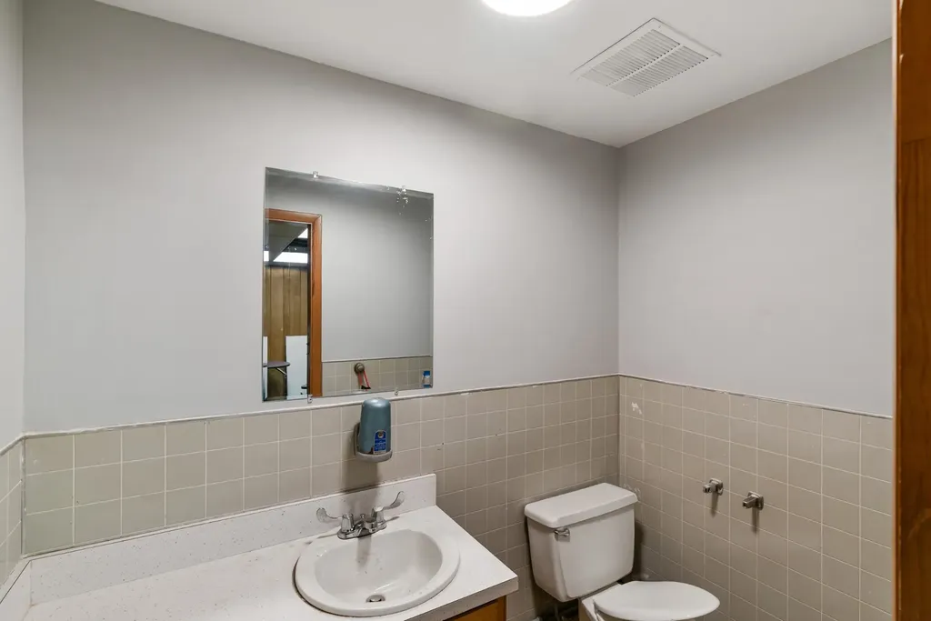 4000 Memorial Boulevard Springfield TN 37172