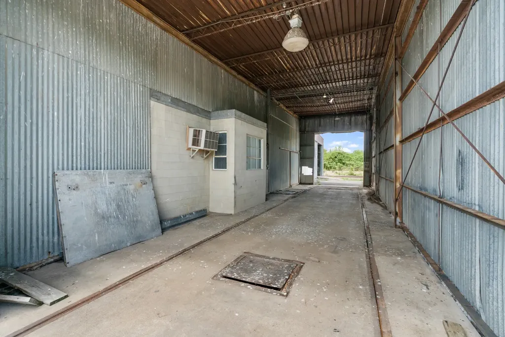 4000 Memorial Boulevard Springfield TN 37172