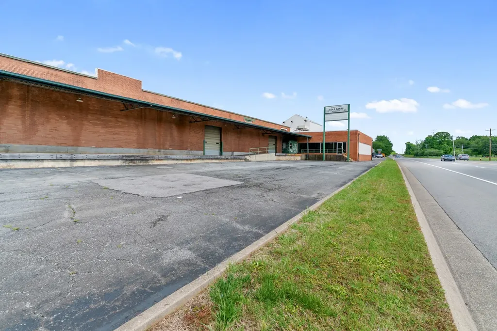 4000 Memorial Boulevard Springfield TN 37172