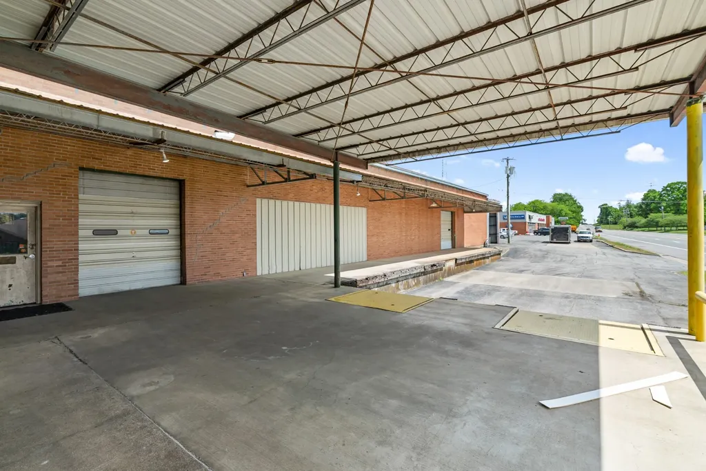 4000 Memorial Boulevard Springfield TN 37172