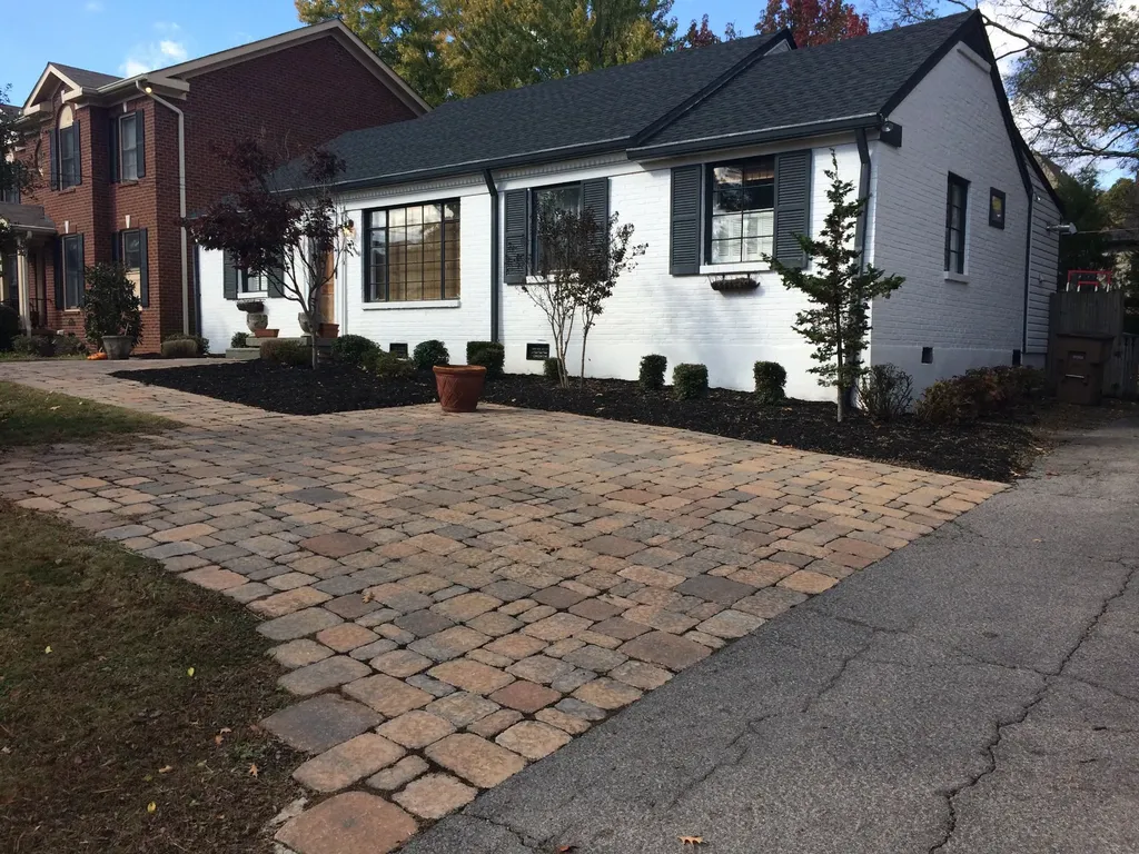 1714 Glen Echo Road Nashville TN 37215
