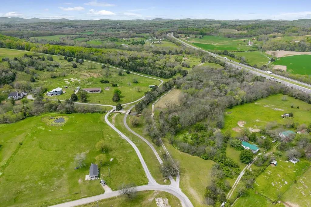 134 Opossum Hollow Road Watertown TN 37184