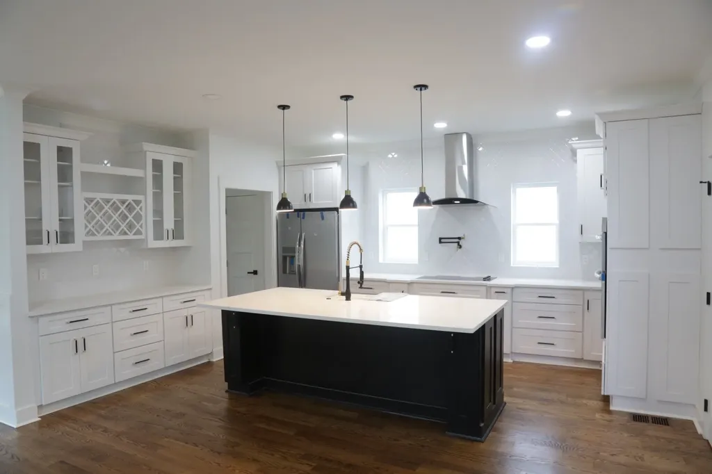 2226A Fox Avenue Nashville TN 37210