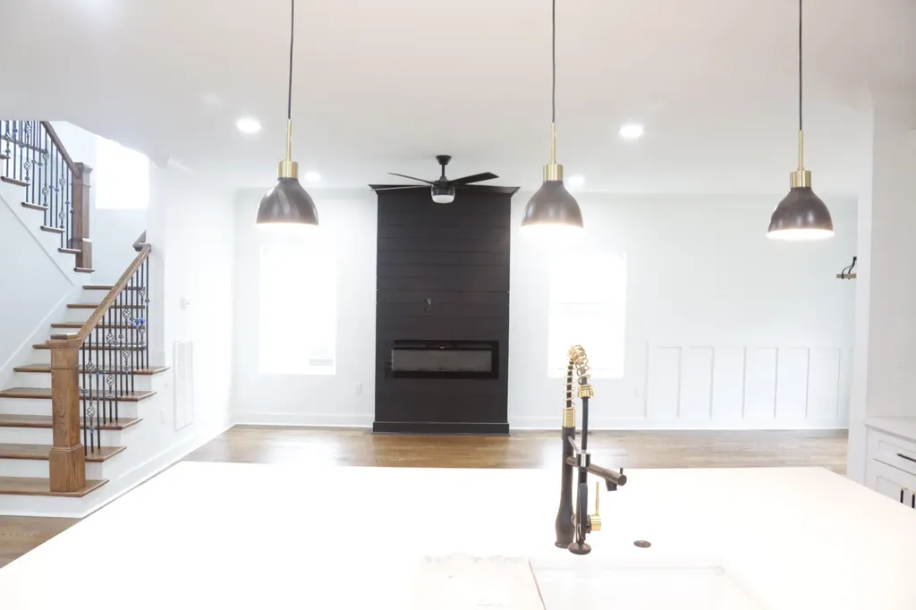 2226A Fox Avenue Nashville TN 37210