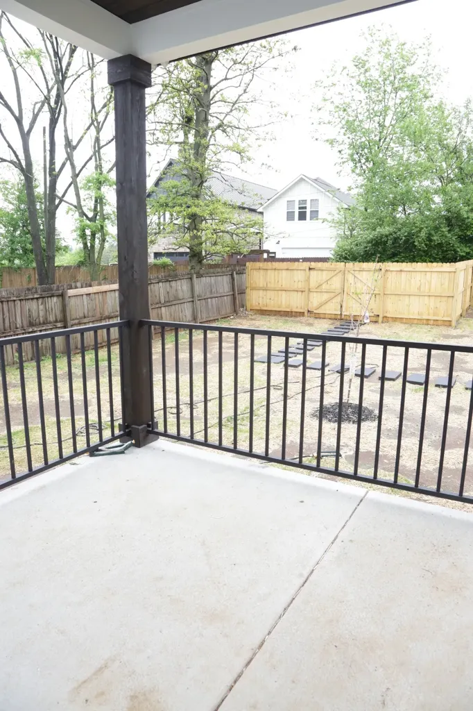 2226A Fox Avenue Nashville TN 37210