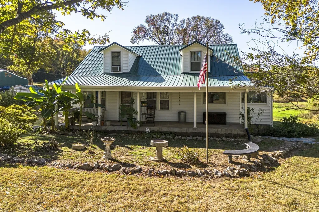6307 N New Hope Road Hermitage TN 37076