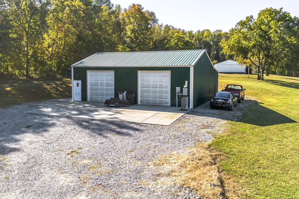 6307 N New Hope Road Hermitage TN 37076