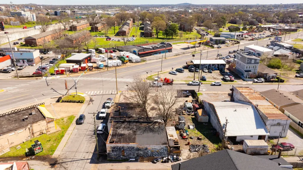 1005 2nd Ave, S Nashville TN 37210